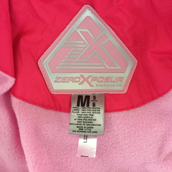 ZeroXposure Pink Winter Hooded Heavyweight Coat Size Medium(5/6) New With Tags - Picture 8 of 9